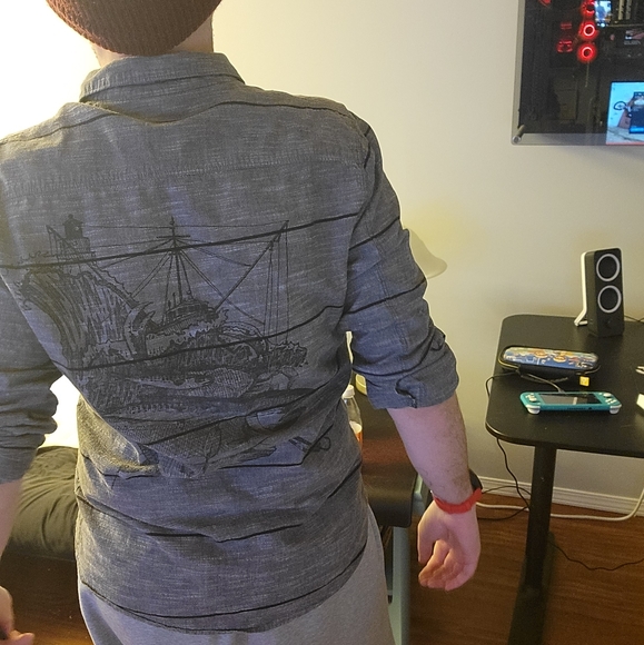 Meet your Posher, Cory - Picture 5 of 9